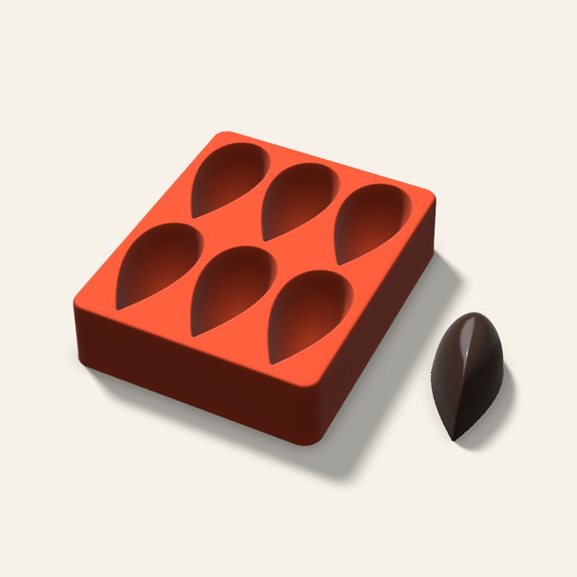 Teardrop Mini Cake Mold, 2.5 Inch, 6 Cavity, 3D render