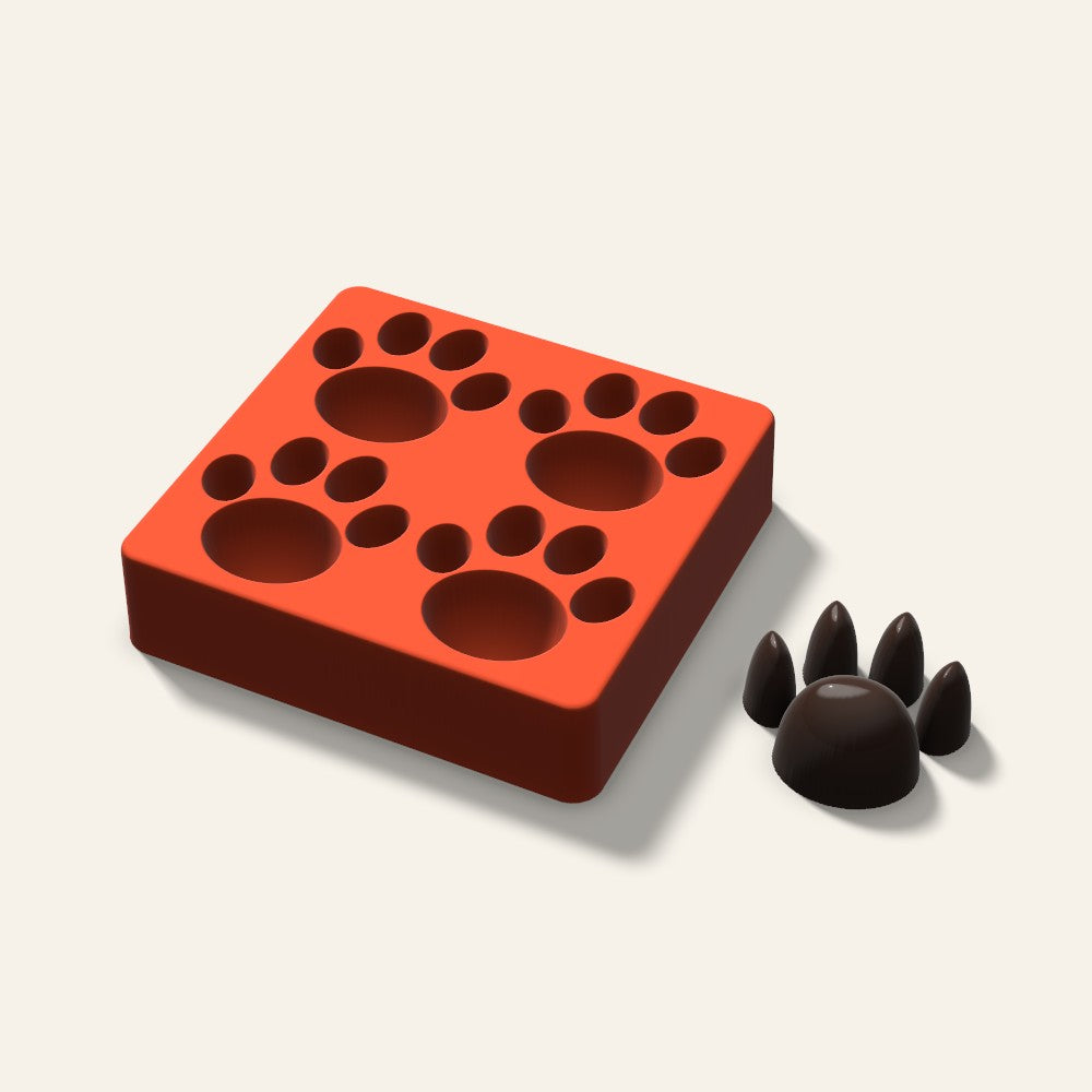 Paw Print Mini Cake Mold, 2.5 Inch, 4 Cavity, 3D render